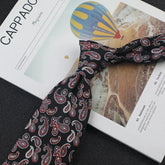 Gravata Paisley Sutil Preto SK789